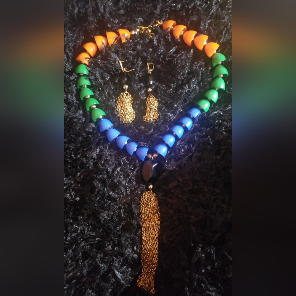 Sassy Jones Maya Set (Necklace & Earrings)